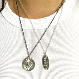 Breathe Design Pendant Necklace Gold