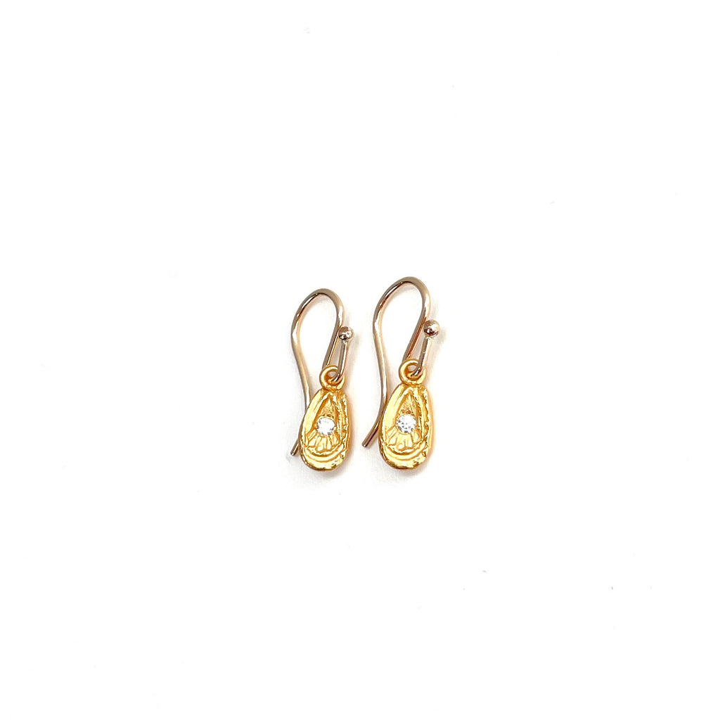 Paisley Hanging Earrings Gold