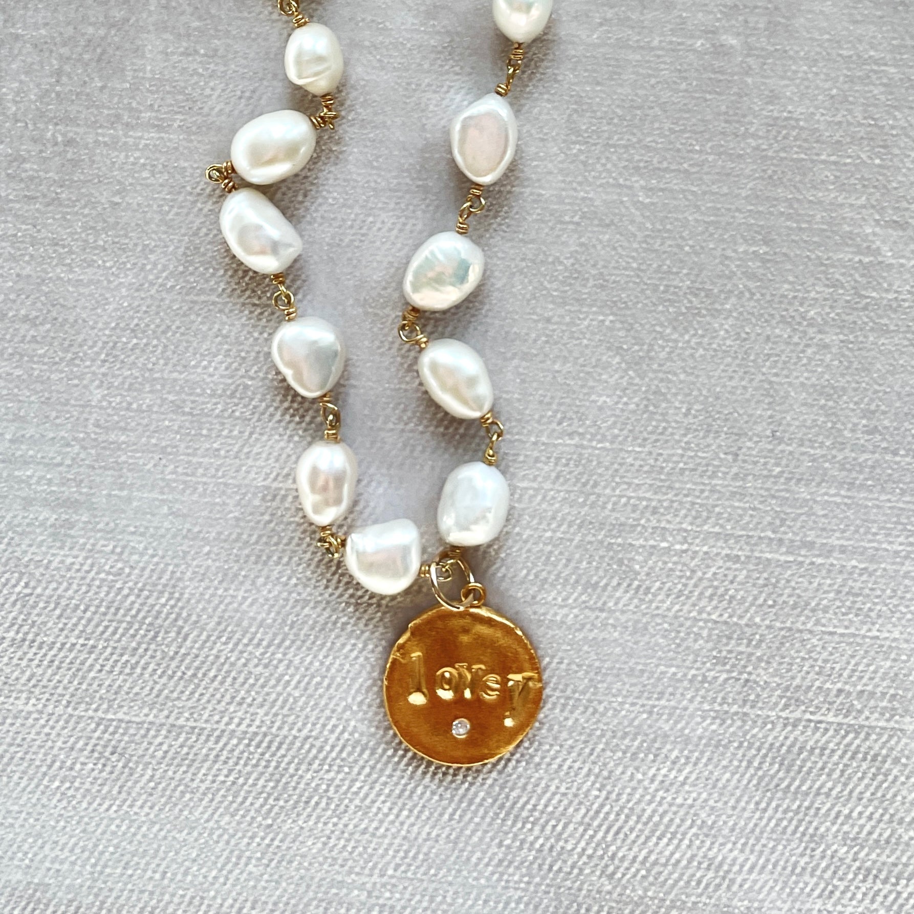 One of a Kind Pearl Necklace Lovey Gold Pendant 20094